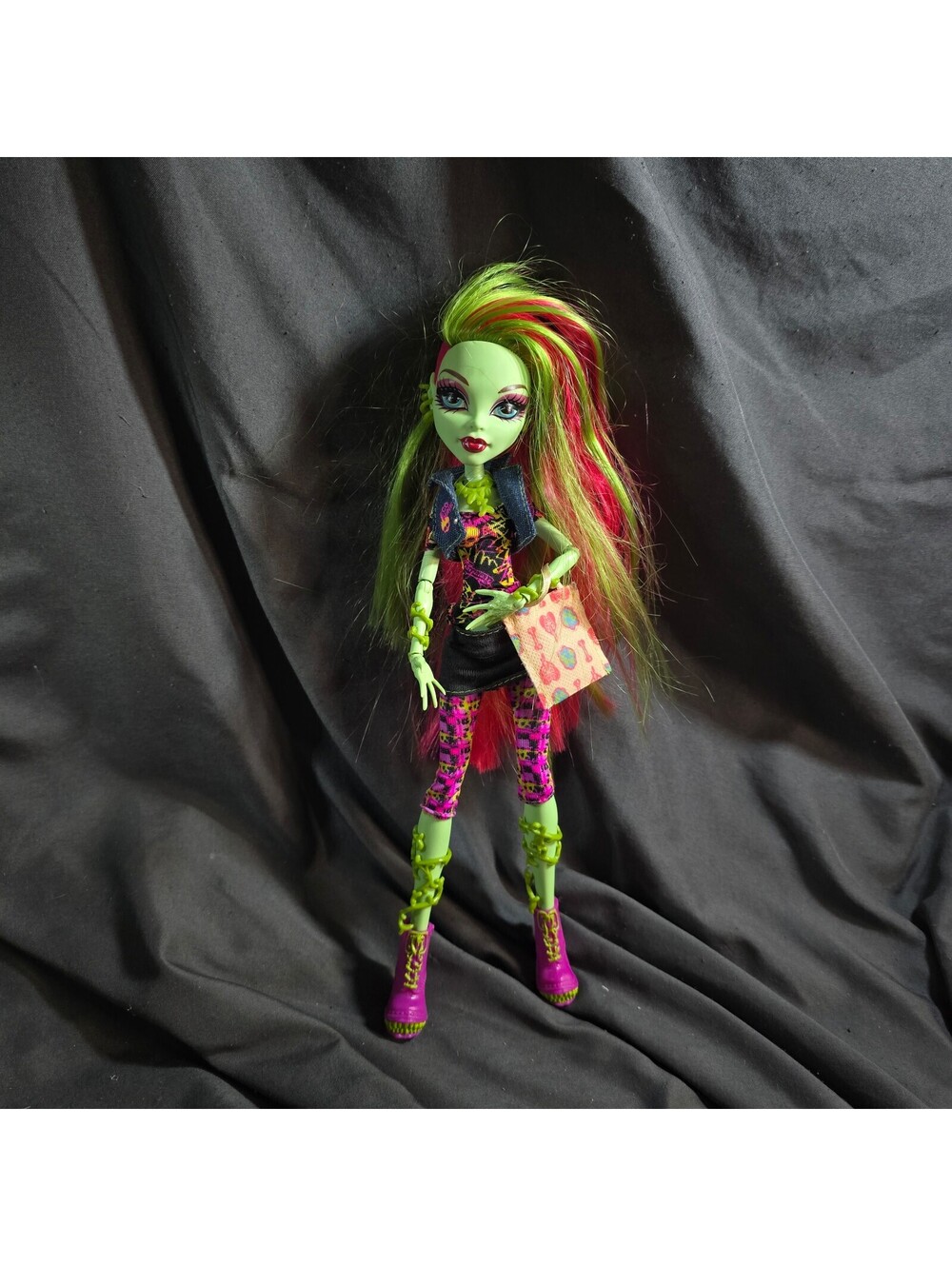 2011 Mattel Monster High Venus McFlytrap Doll